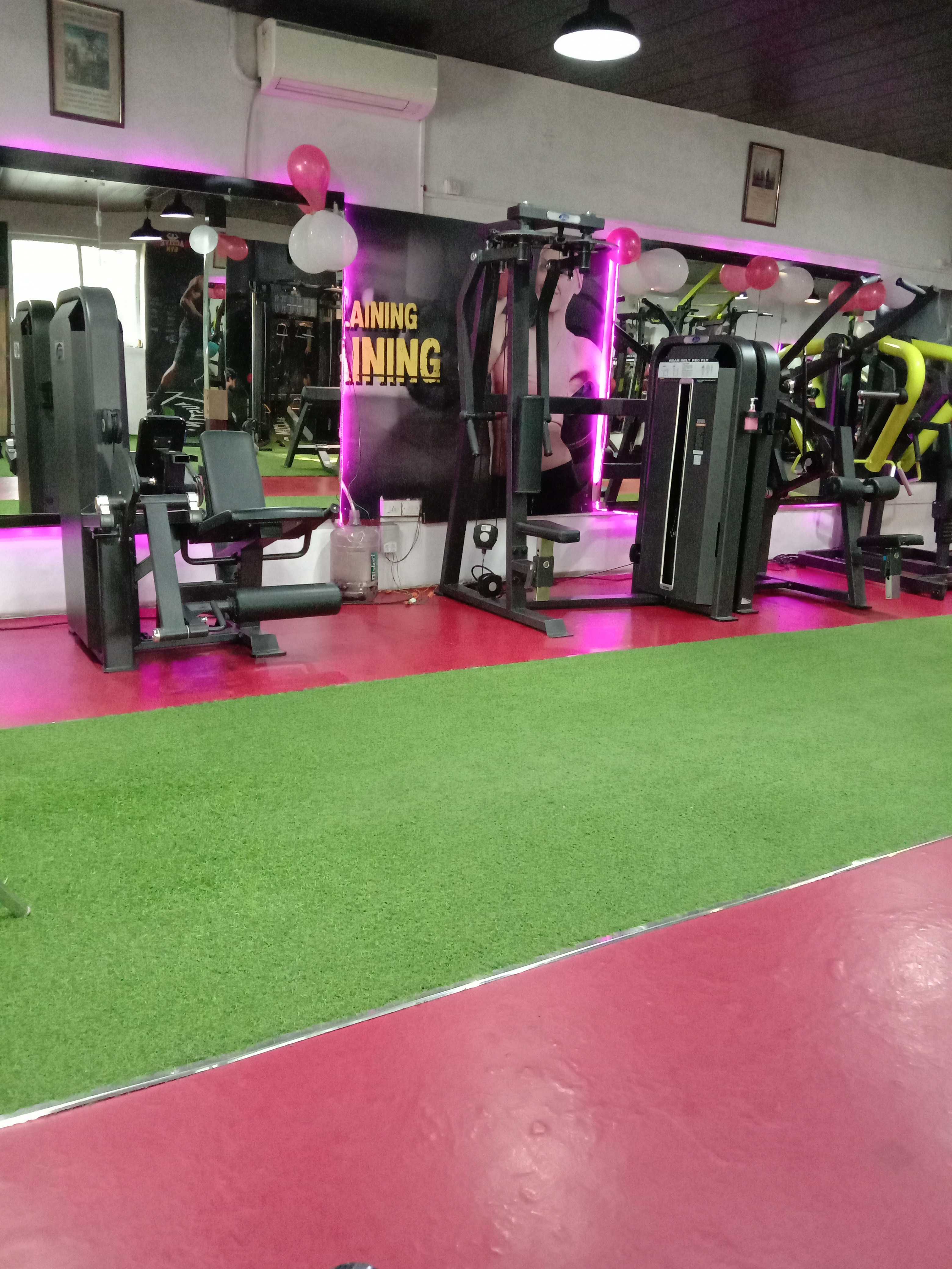 ACTIVE GYM Workout Area