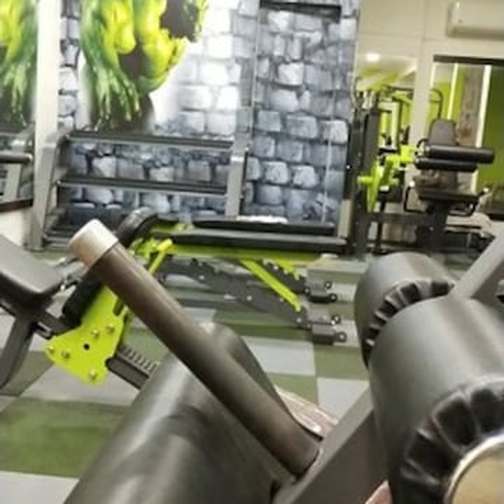 ATHARVA FITNESS CENTRE Adjustable Benches & Resistance Stations
