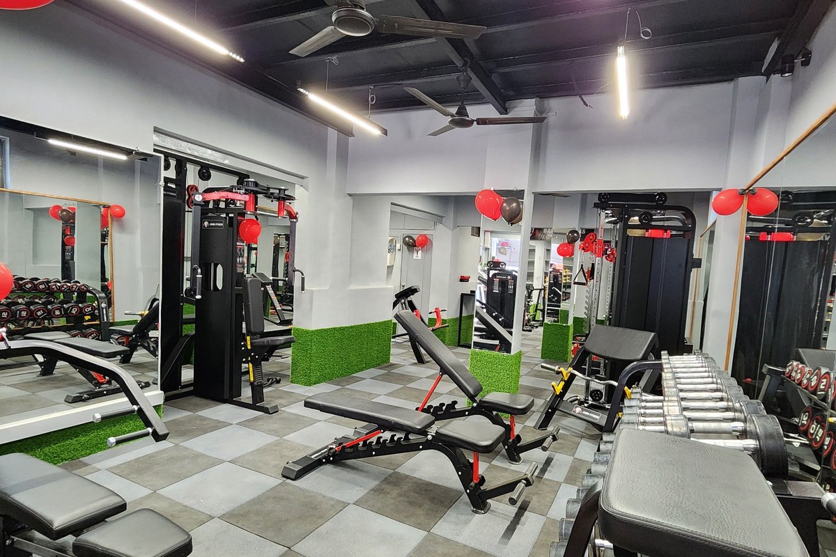 Bawa Fitness Main Training Floor and Benches