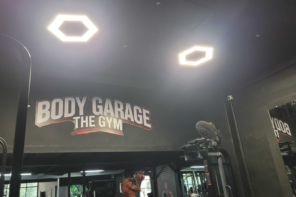 Body Garage Neon Logo Hexagon Ceiling Lighting