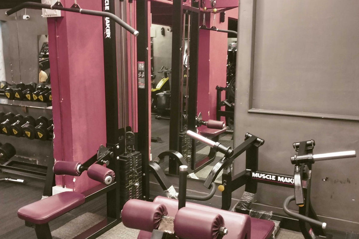 FLEXFIRE GYM Cable Pulldown and Rows