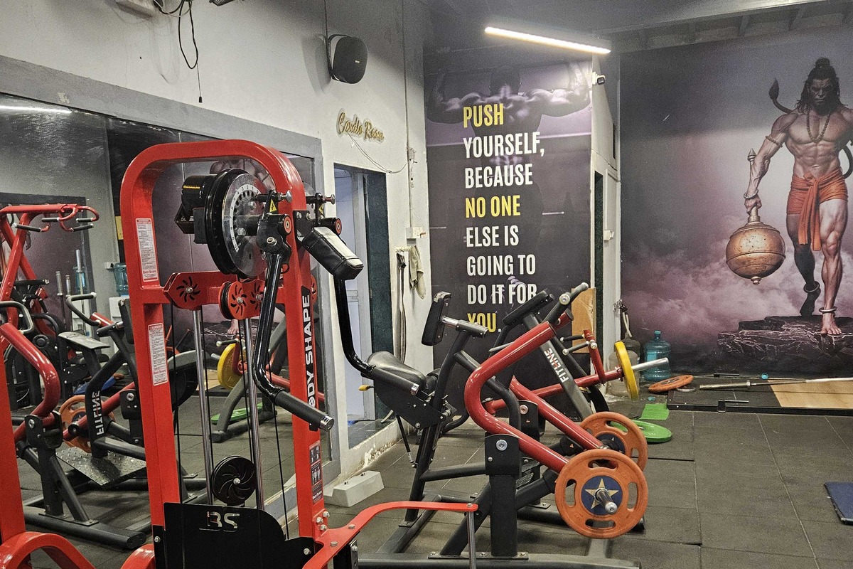 Cardio Room Entrance and Powerlifting Deadlift Platform