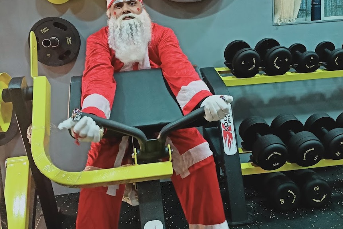 Yellow Preacher Curl Bench and Heavy Dumbbell Bay