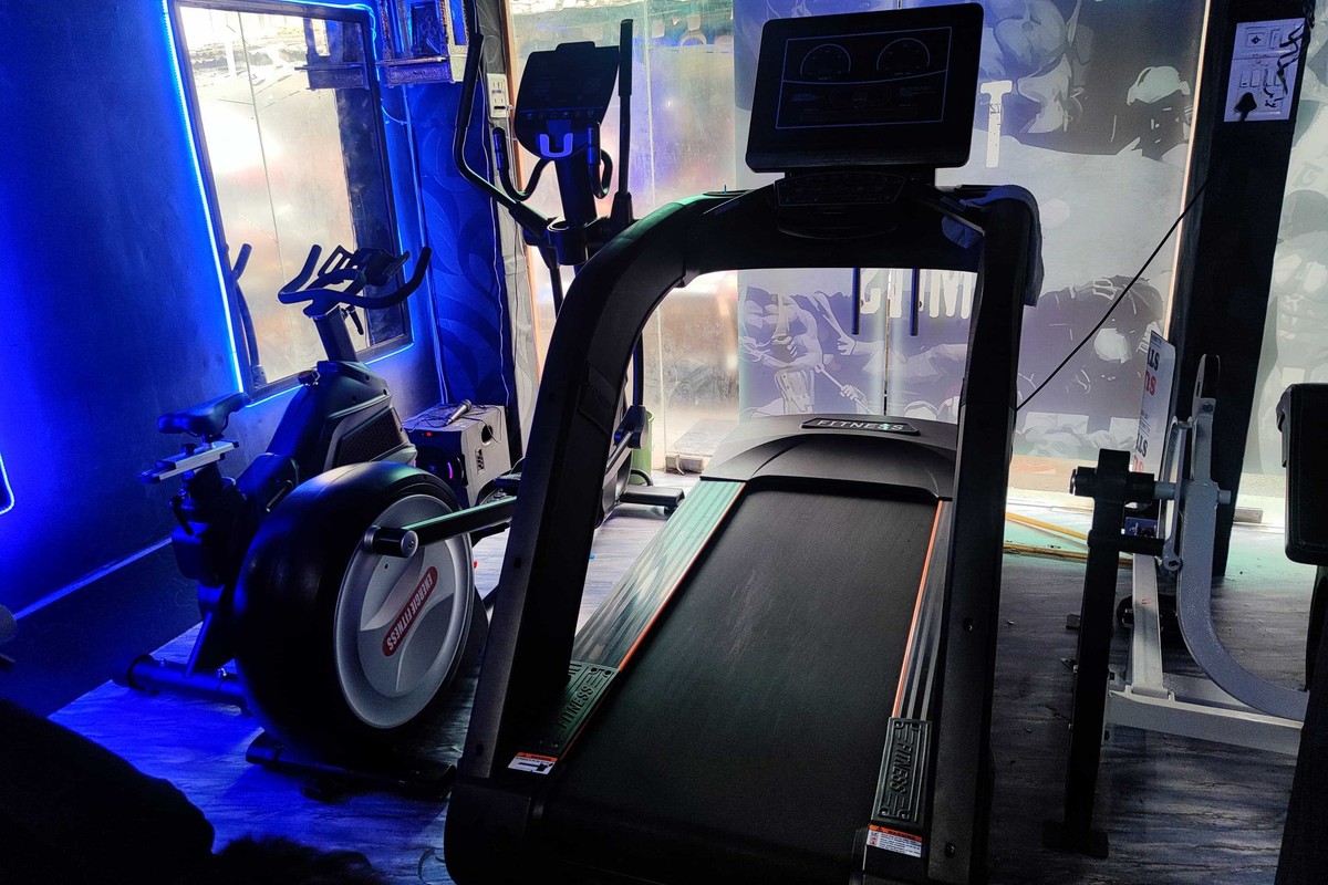 Commercial Touchscreen Treadmills & Spin Bike at POWER FITNESS GYM