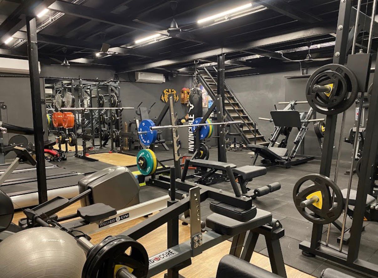 The Muscle Cage Fitness Free Weights