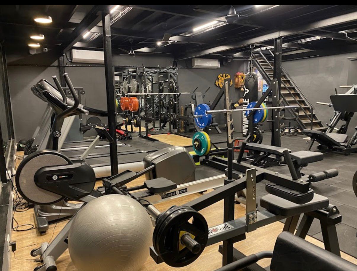 The Muscle Cage Fitness Training Area